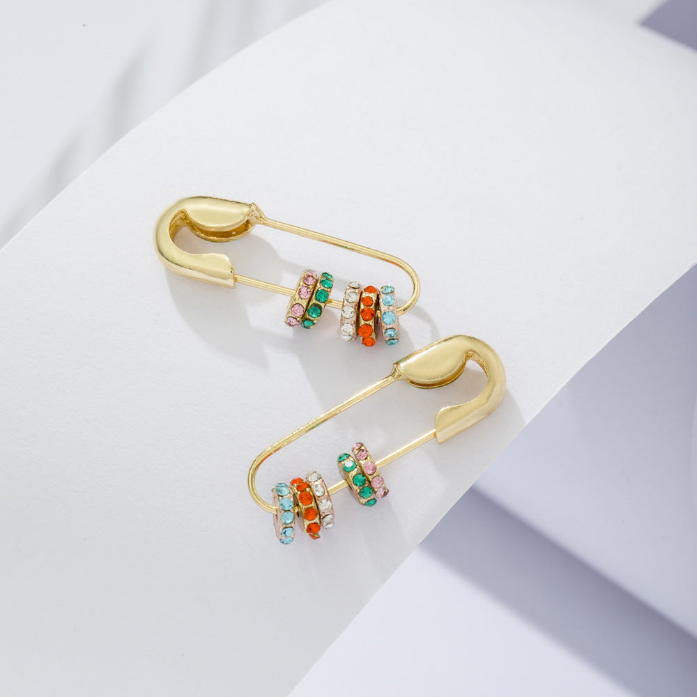 Kreis-Ohrstecker mit Diamant-Optik – Personalisiertes Design | Solea Jewelry
