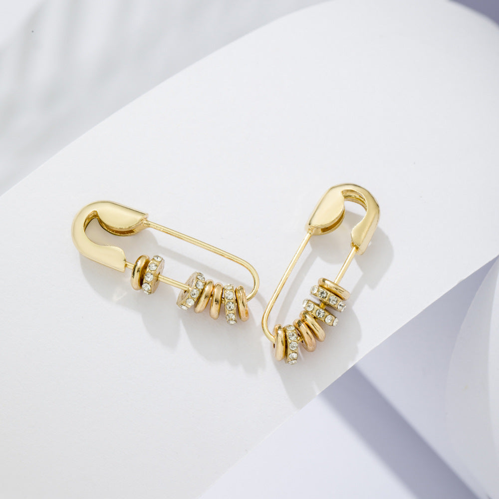 Kreis-Ohrstecker mit Diamant-Optik – Personalisiertes Design | Solea Jewelry