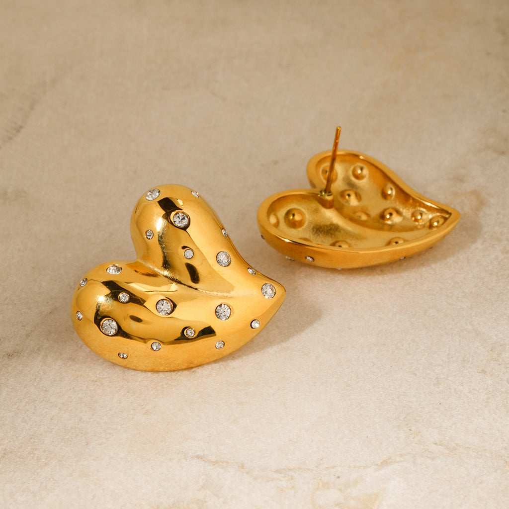18K Gold Herz-Ohrringe mit weißen Diamanten | Solea Jewelry