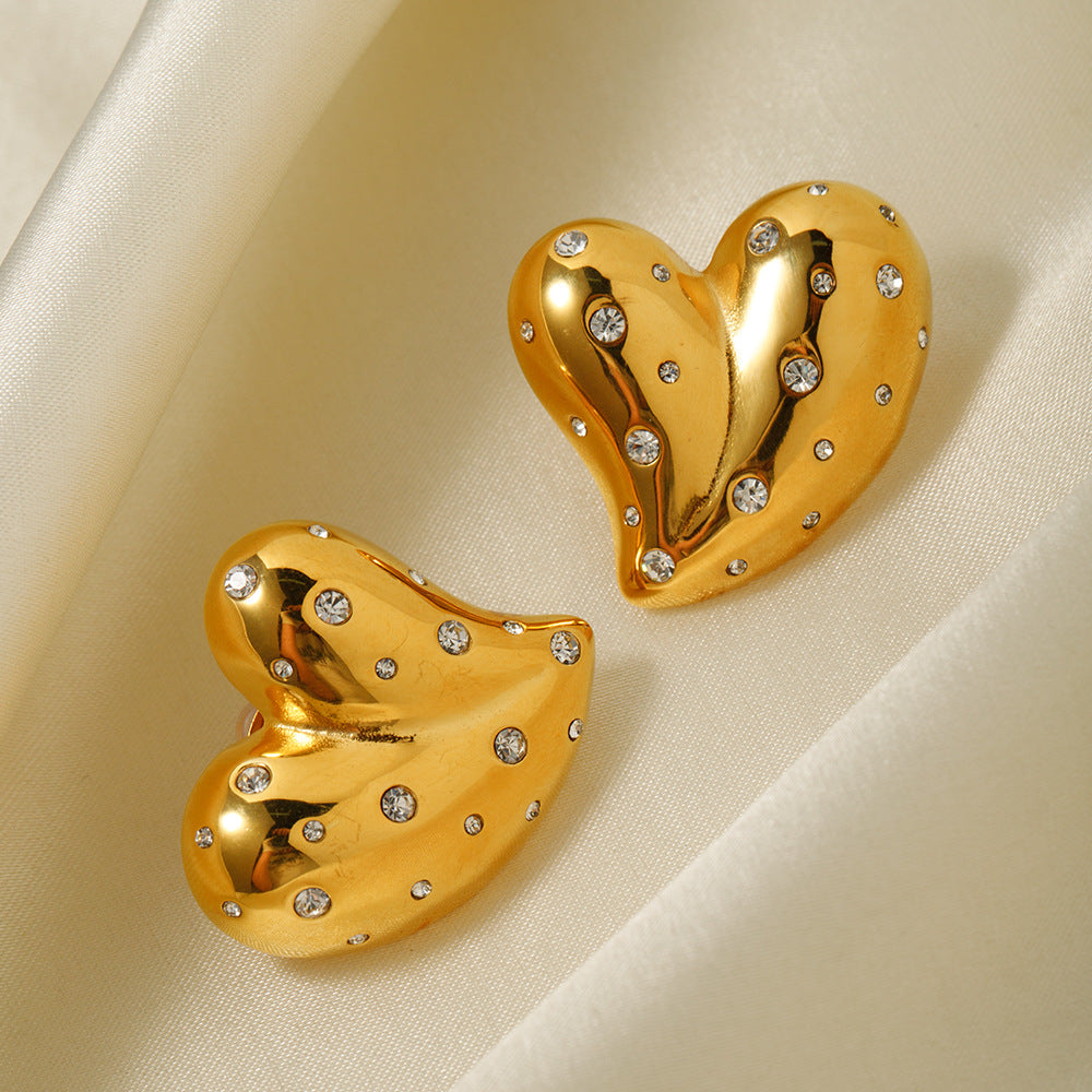 18K Gold Herz-Ohrringe mit weißen Diamanten | Solea Jewelry